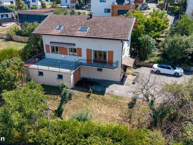 Propriété 8 pièces 195 m²