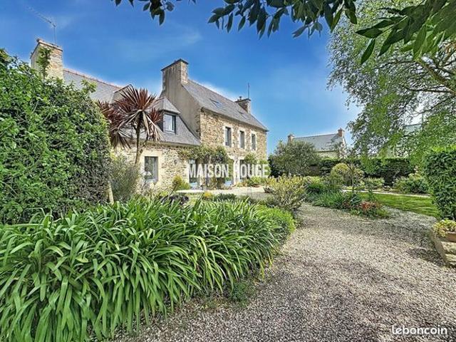 Propriété 8 pièces 198 m²