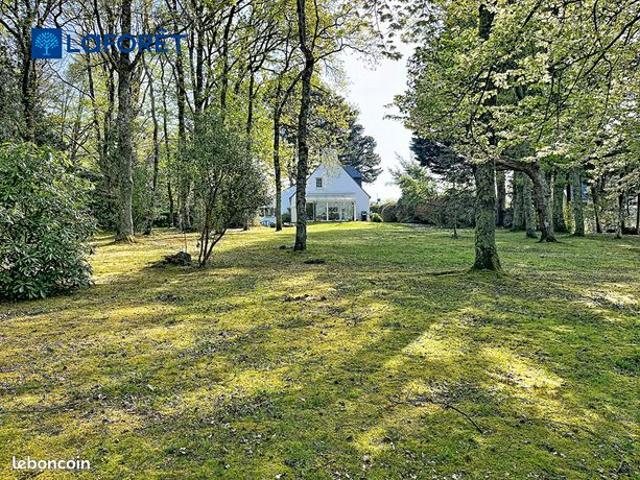 Propriété 8 pièces 198 m²
