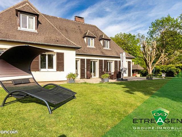 Propriété 8 pièces 190 m²