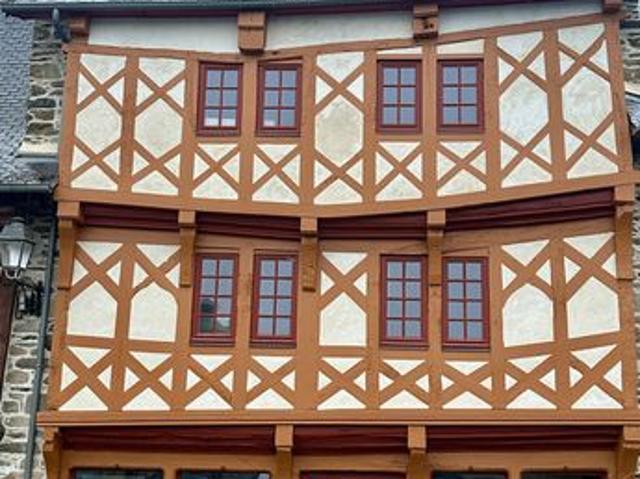 Propriété 8 pièces 190 m²