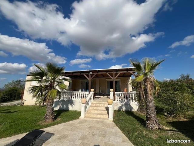 Propriété 8 pièces 190 m²