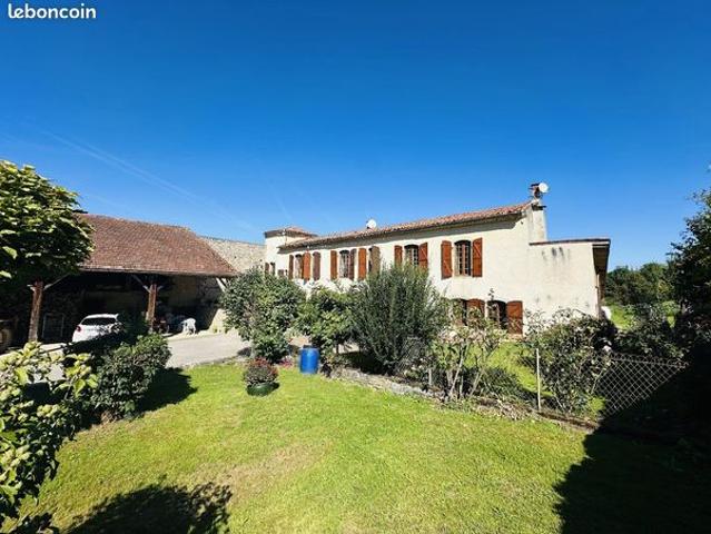 Propriété 8 pièces 190 m²