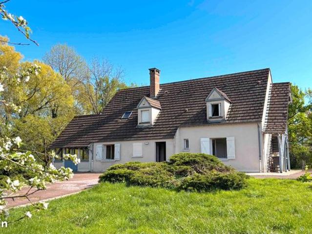Propriété 8 pièces 192 m²