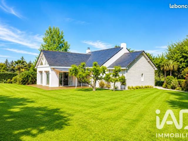 Propriété 8 pièces 193 m²