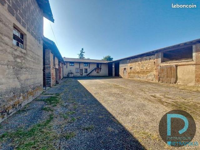 Propriété 8 pièces 193 m²