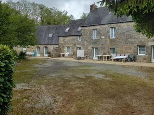 Propriété 8 pièces 204 m²