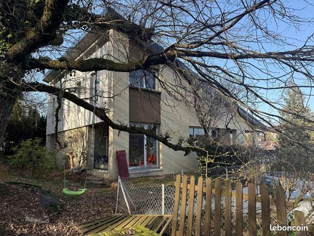 Propriété 8 pièces 204 m²