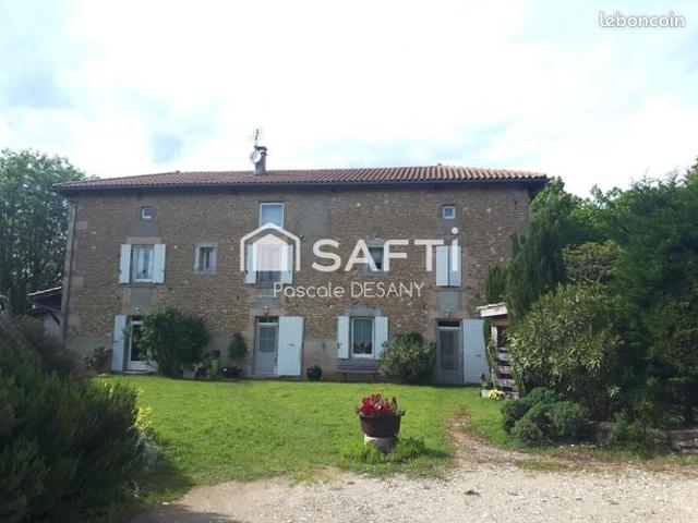 Propriété 8 pièces 206 m²