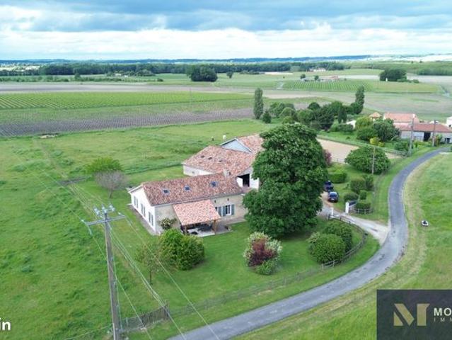 Propriété 8 pièces 206 m²
