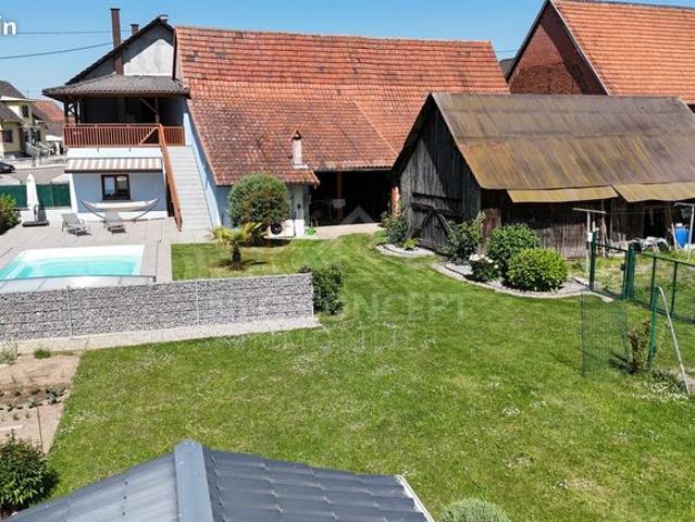 Propriété 8 pièces 206 m²