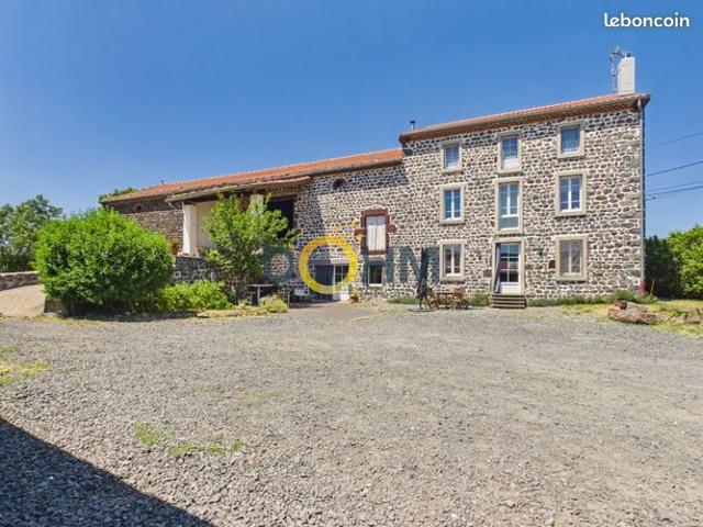 Propriété 8 pièces 206 m²