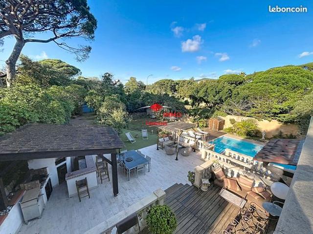 Propriété 8 pièces 207 m²