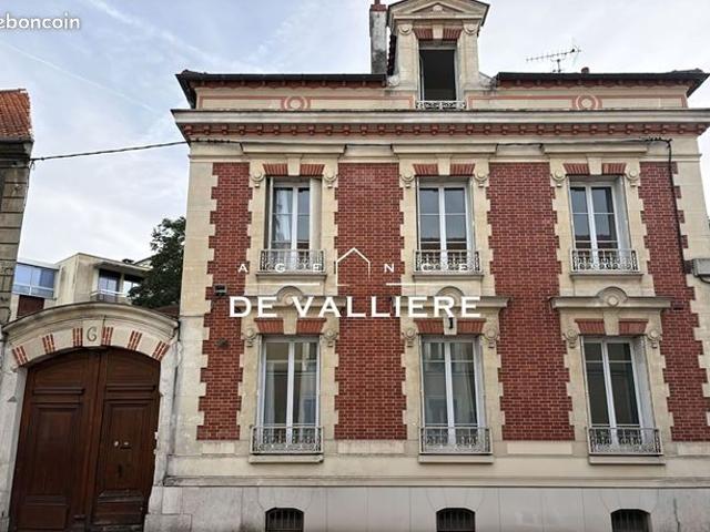 Propriété 8 pièces 207 m²
