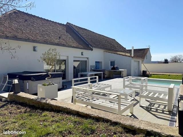 Propriété 8 pièces 207 m²