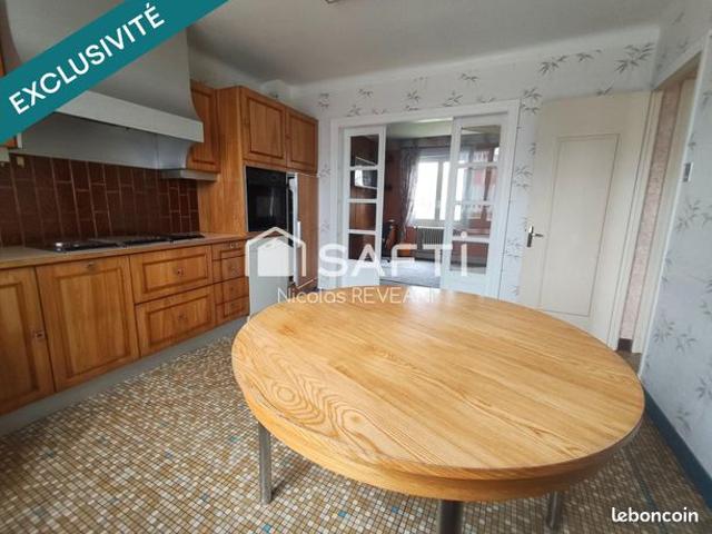 Propriété 8 pièces 207 m²