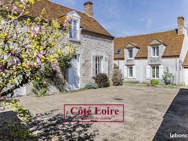 Propriété 8 pièces 208 m²