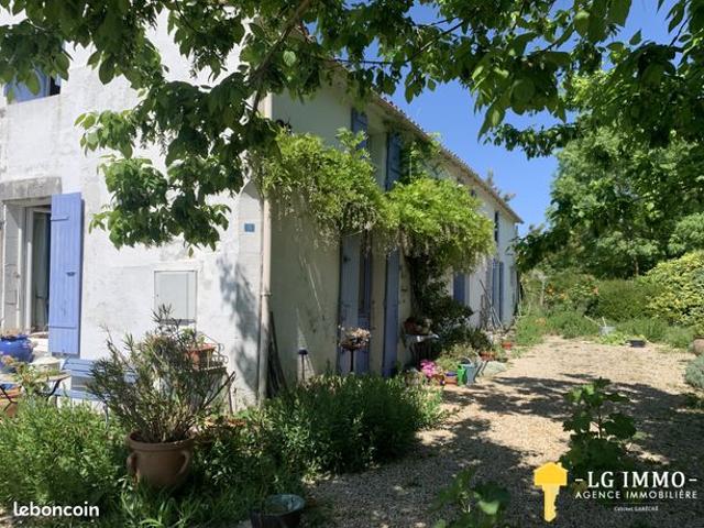 Propriété 8 pièces 208 m²
