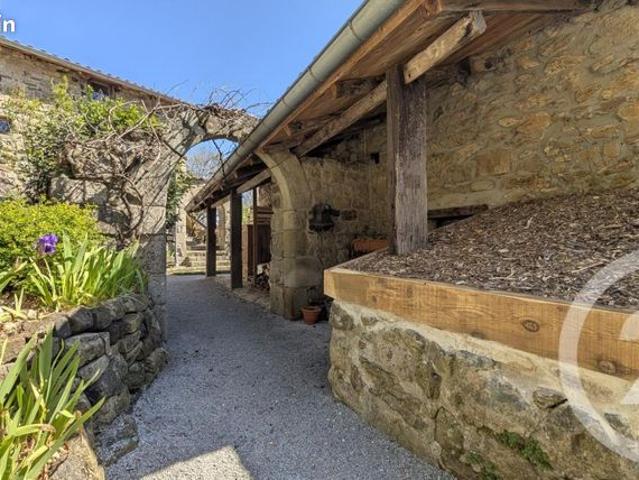 Propriété 8 pièces 209 m²