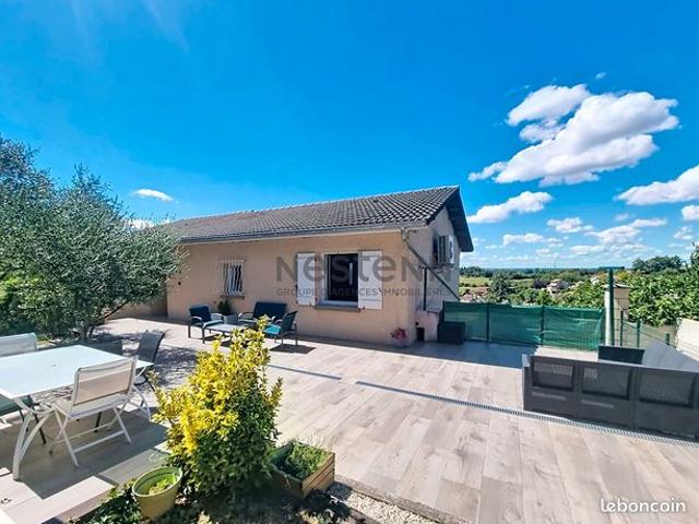 Propriété 8 pièces 200 m²