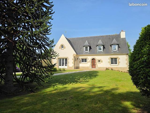 Propriété 8 pièces 200 m²