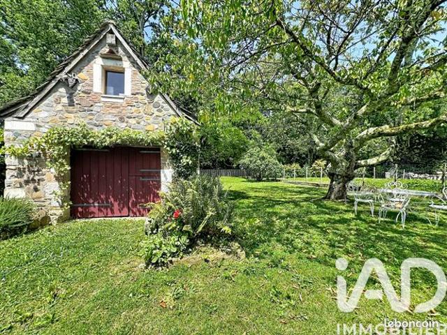 Propriété 8 pièces 200 m²