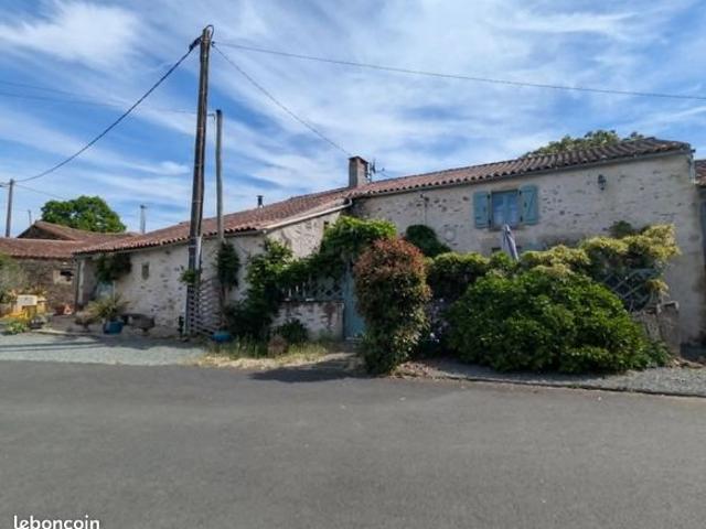 Propriété 8 pièces 200 m²