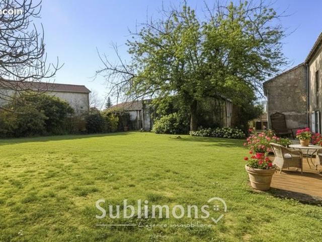 Propriété 8 pièces 200 m²