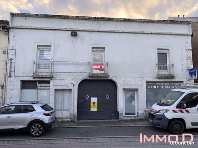 Propriété 8 pièces 201 m²