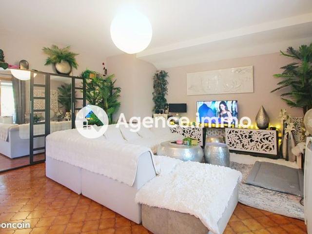 Propriété 8 pièces 202 m²