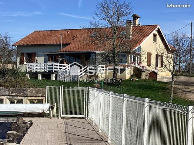 Propriété 8 pièces 203 m²