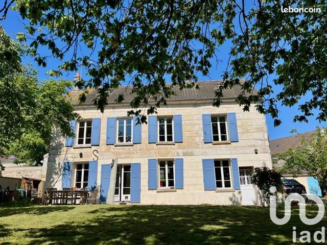 Propriété 8 pièces 203 m²