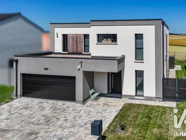 Propriété 8 pièces 214 m²