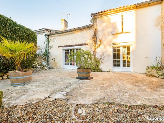 Propriété 8 pièces 215 m²