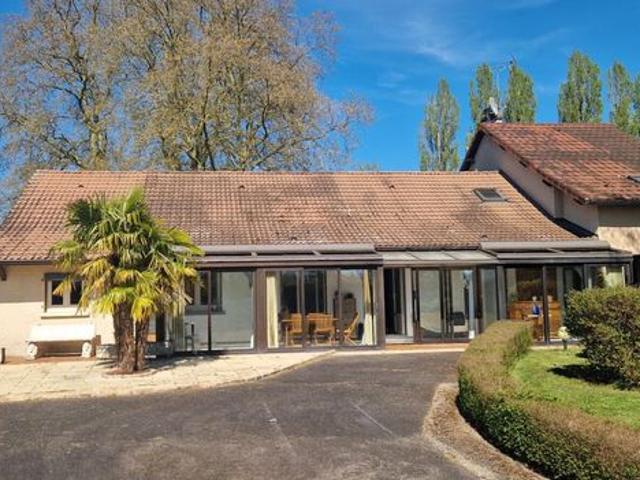 Propriété 8 pièces 215 m²
