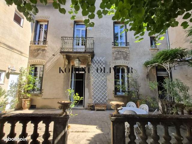 Propriété 8 pièces 215 m²