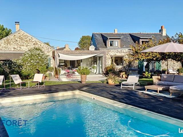 Propriété 8 pièces 215 m²