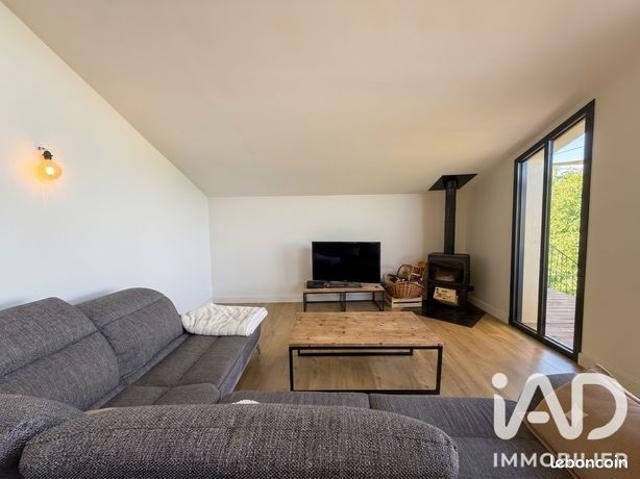 Propriété 8 pièces 216 m²