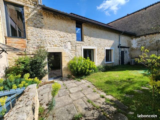 Propriété 8 pièces 216 m²