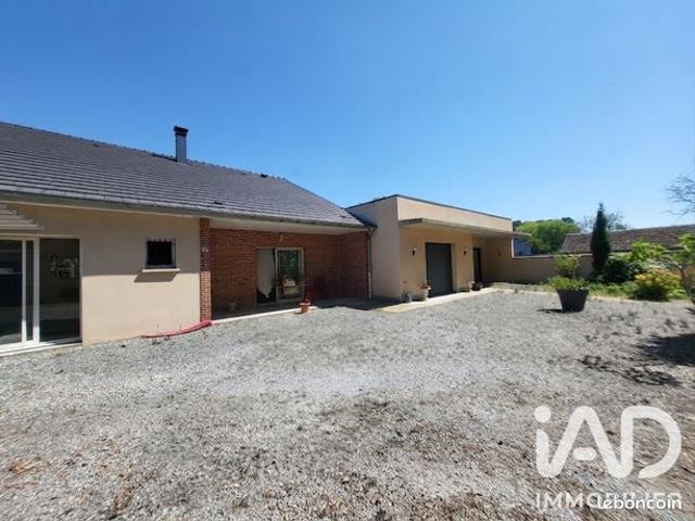 Propriété 8 pièces 218 m²