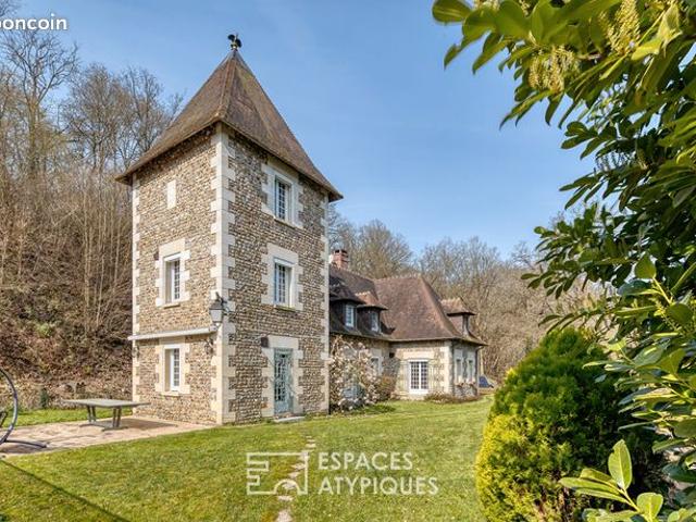 Propriété 8 pièces 219 m²