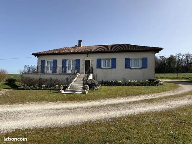 Propriété 8 pièces 210 m²