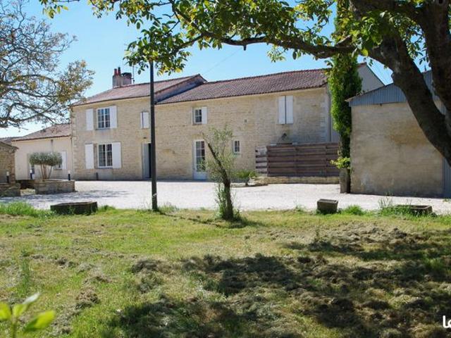 Propriété 8 pièces 210 m²