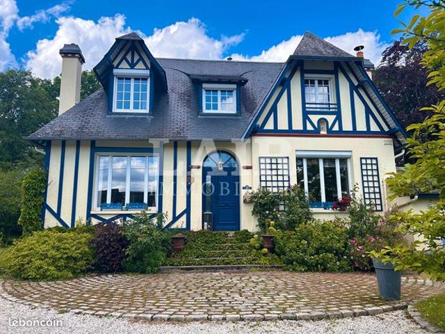 Propriété 8 pièces 210 m²