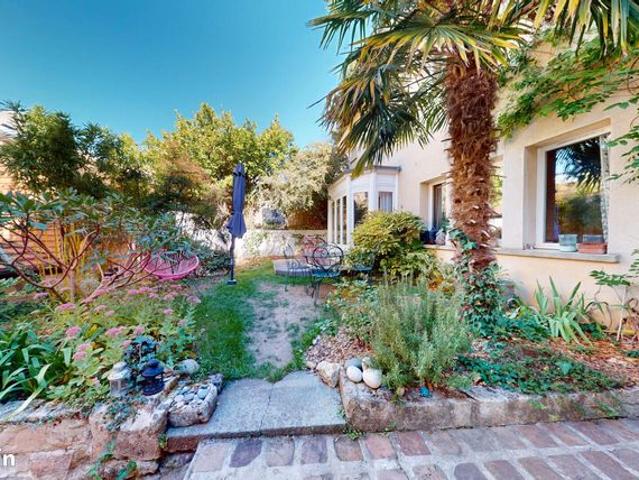 Propriété 8 pièces 212 m²