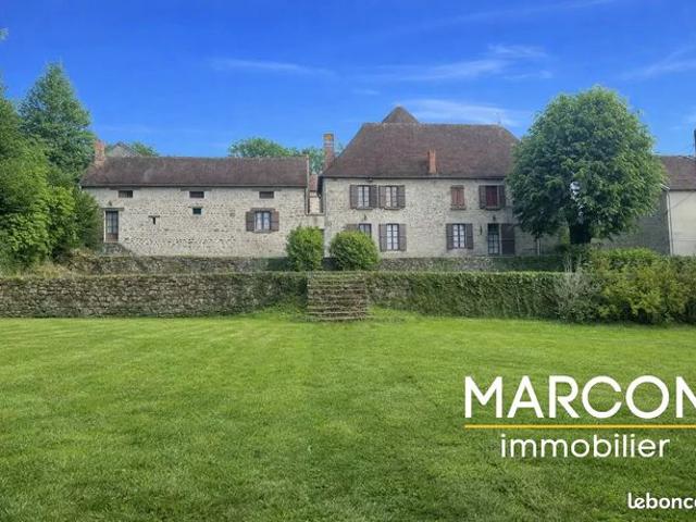 Propriété 8 pièces 212 m²
