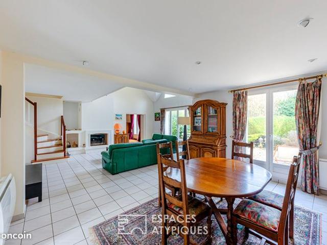 Propriété 8 pièces 213 m²