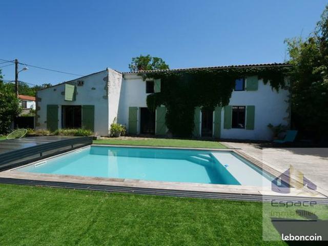 Propriété 8 pièces 213 m²