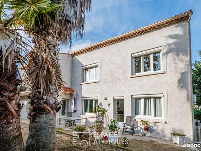 Propriété 8 pièces 213 m²