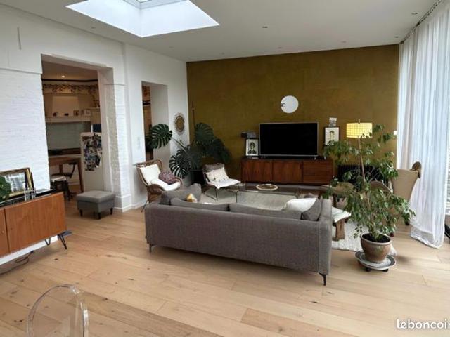 Propriété 8 pièces 224 m²